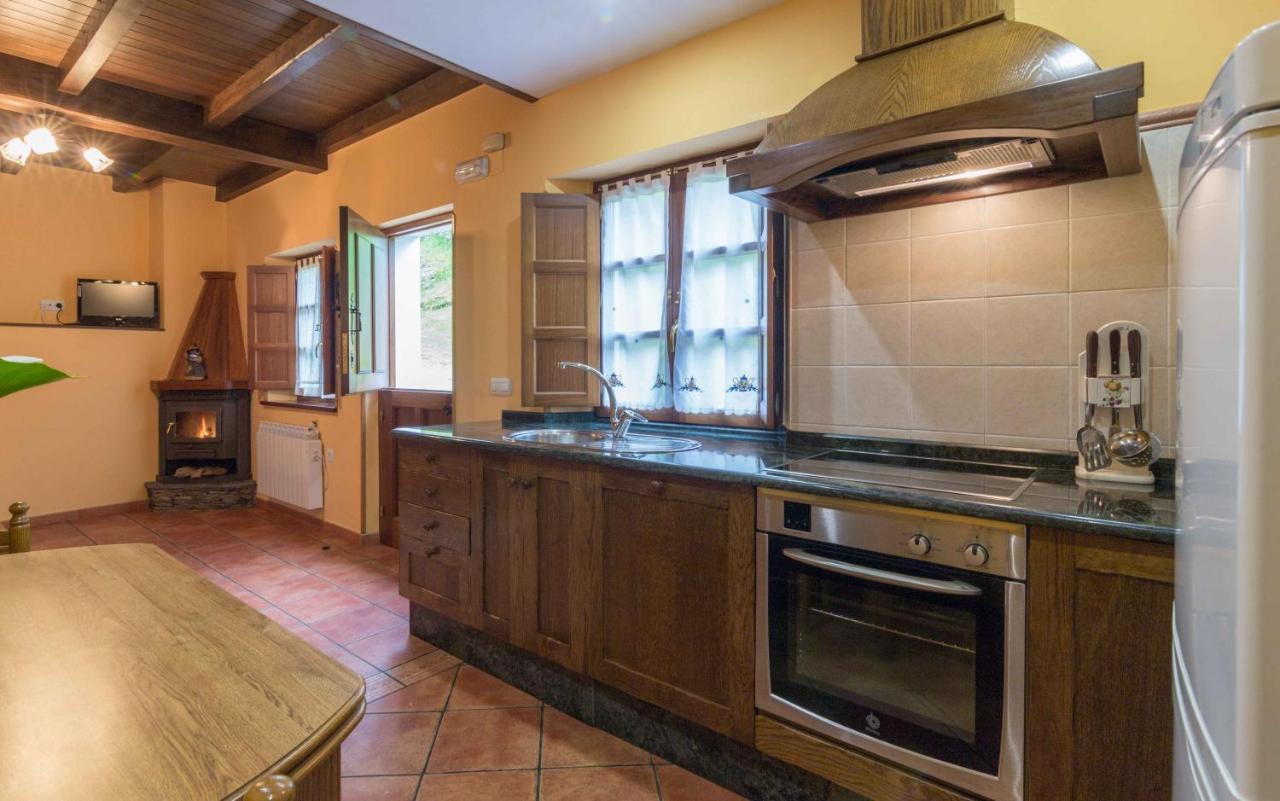 Apartamentos Castrovaselle Nº2 Тапия-де-Касарьего Экстерьер фото